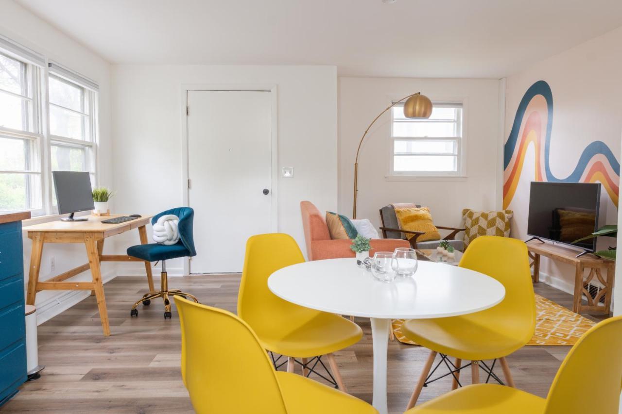 Retro Retreat Renovated 2Br, Desk, No Chore List! Kingston Extérieur photo
