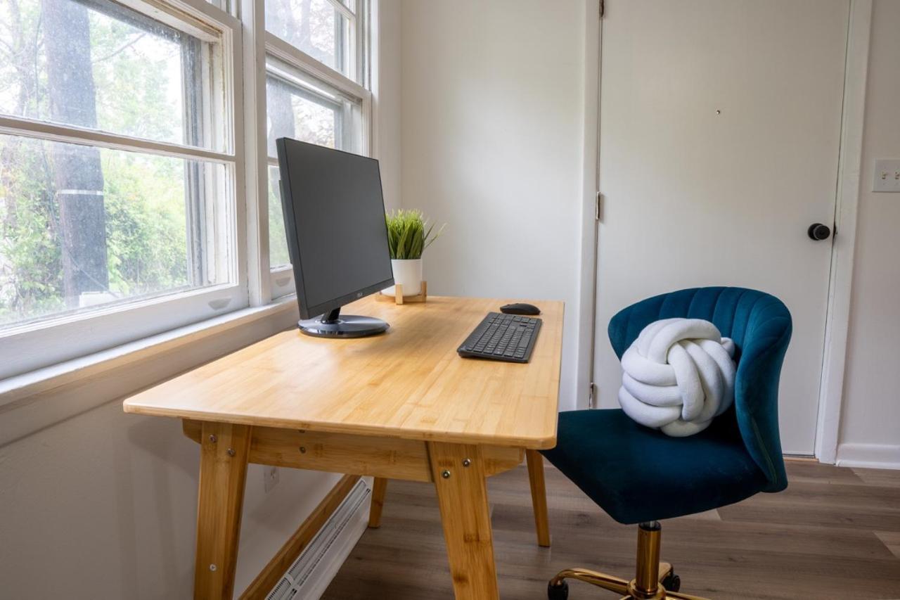 Retro Retreat Renovated 2Br, Desk, No Chore List! Kingston Extérieur photo