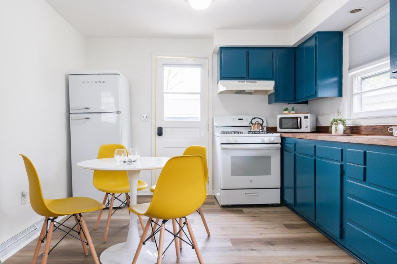 Retro Retreat Renovated 2Br, Desk, No Chore List! Kingston Extérieur photo